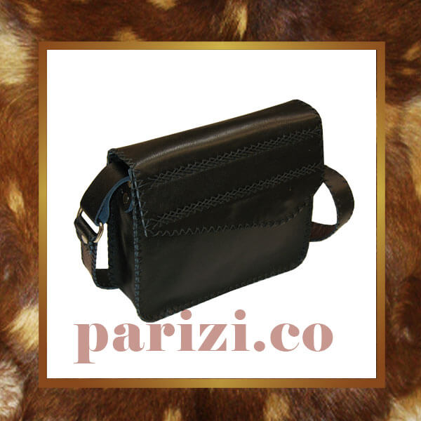 Leather shoulder bag 18