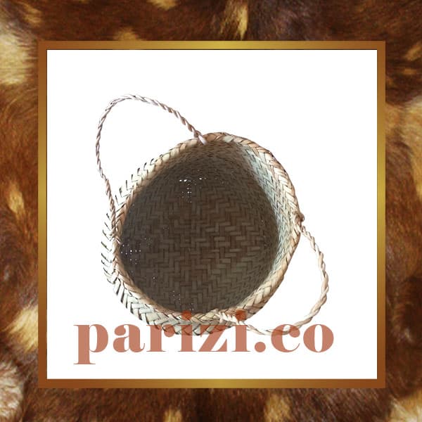 Wicker container with handle
